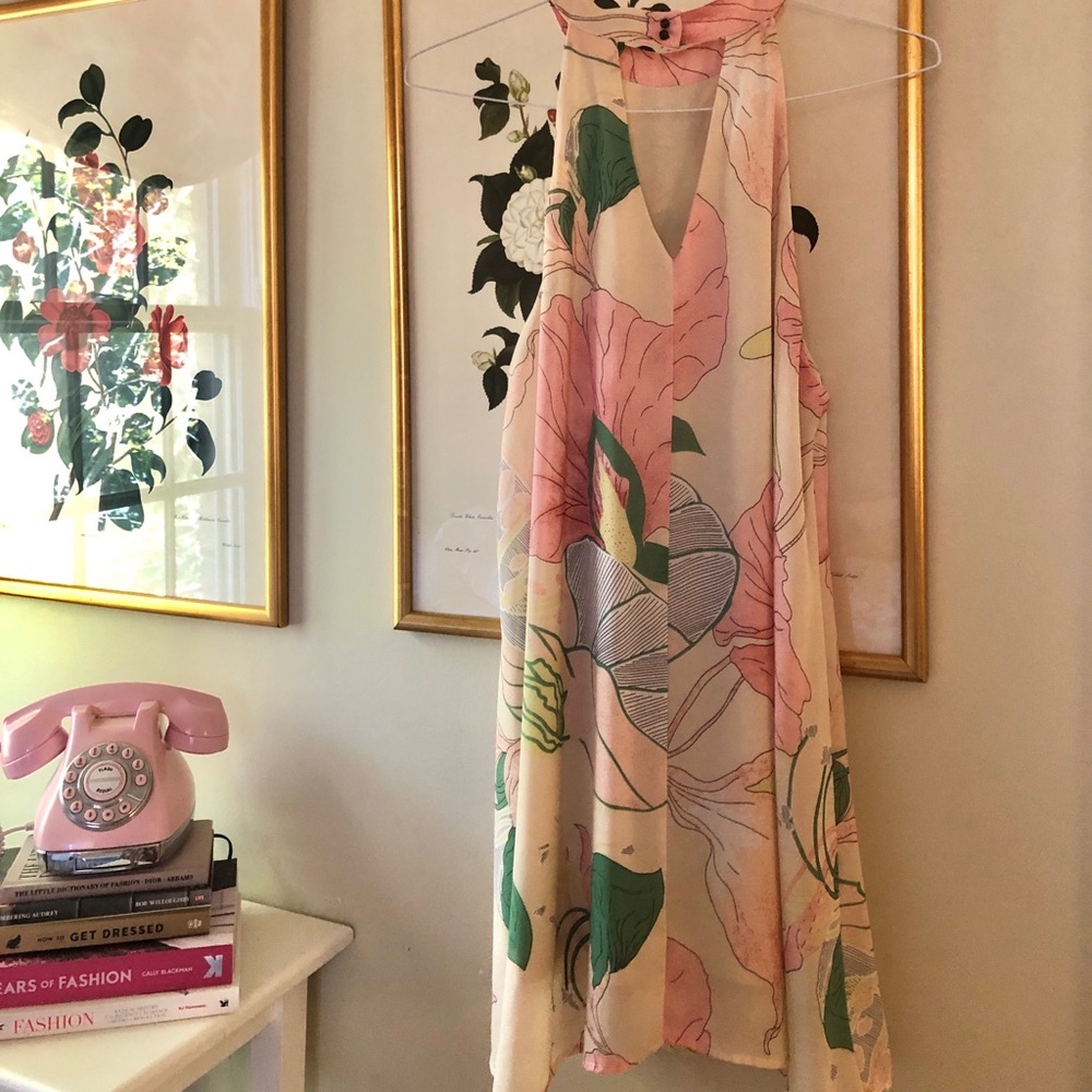 Summer / Spring Dress - Picture 4 of 6
